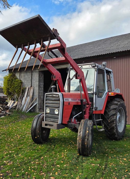 Massey Ferguson 690 - jak Ursus