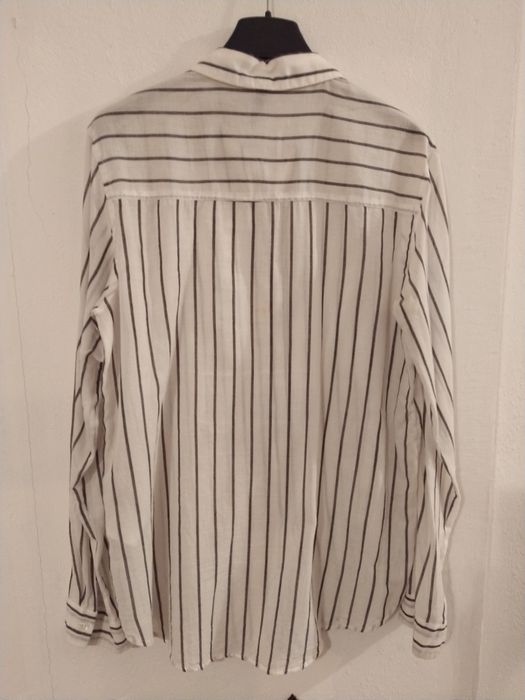 Blusa às riscas cinzentas e brancas - H & M - Tamanho XS