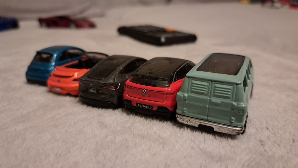 Random hot wheels pack