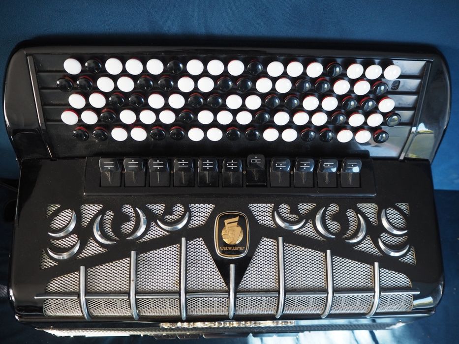 Akordeon guzikowy weltmeister grandina gryf b