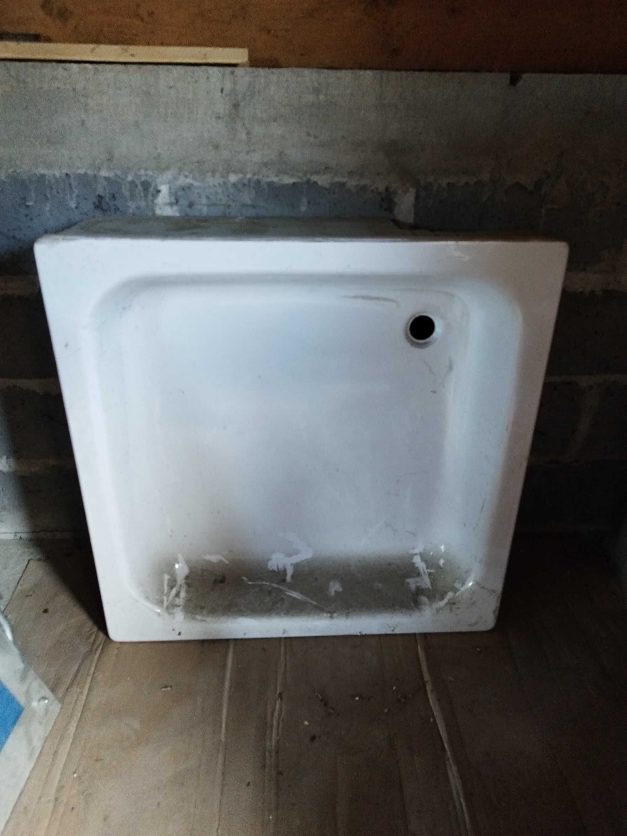 Brodzik metalowy emaliowany 90 cm