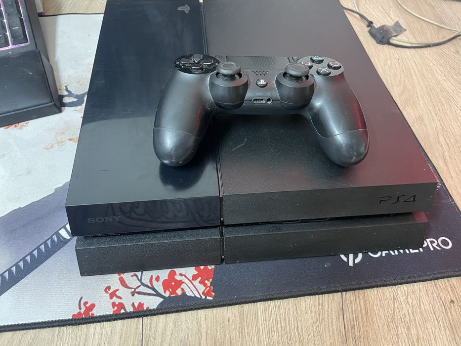 Продам ps4 приставка пс4 ps4
