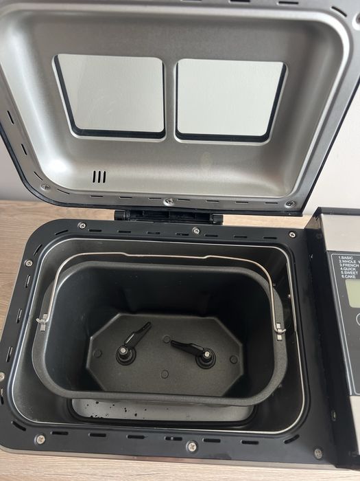 Хлібопічка Gorenje BM1400E