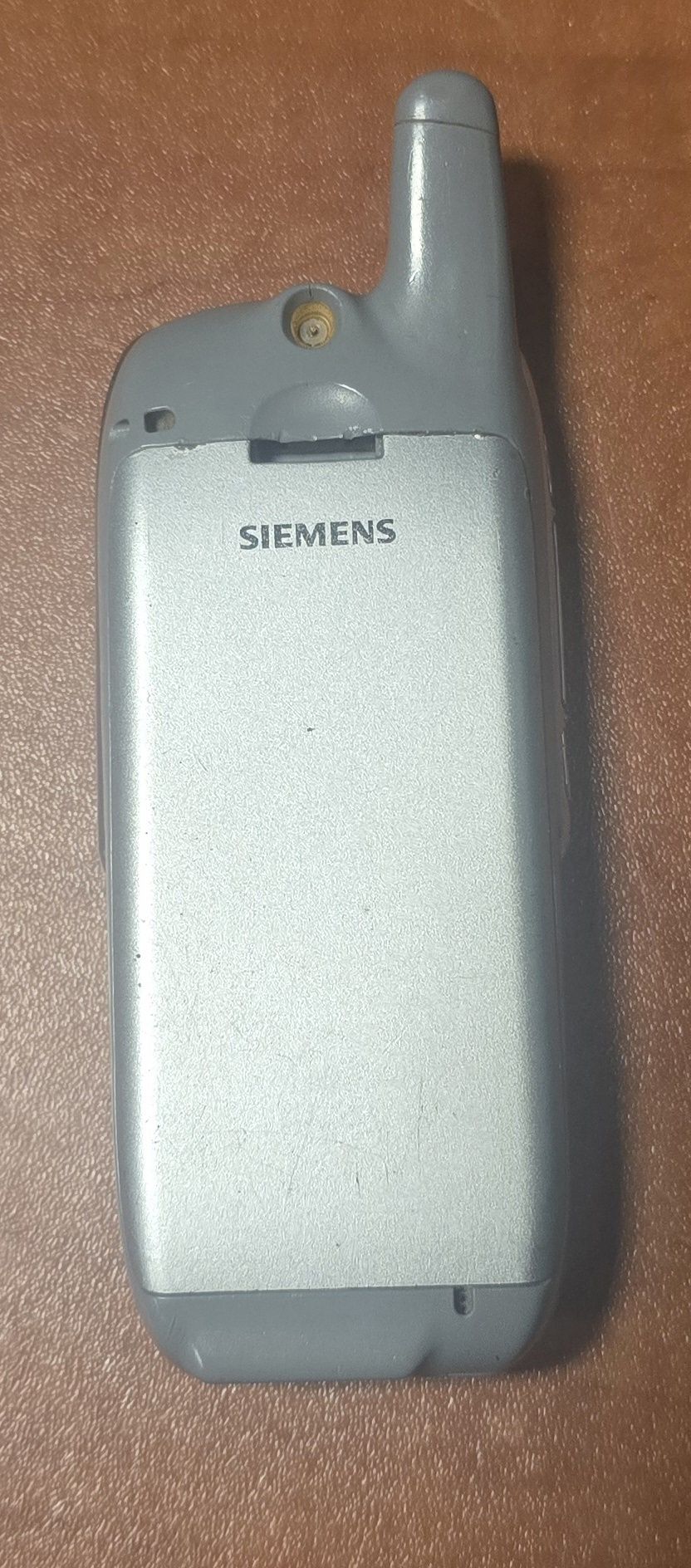 Siemens SL45i + zregenerowana bateria.