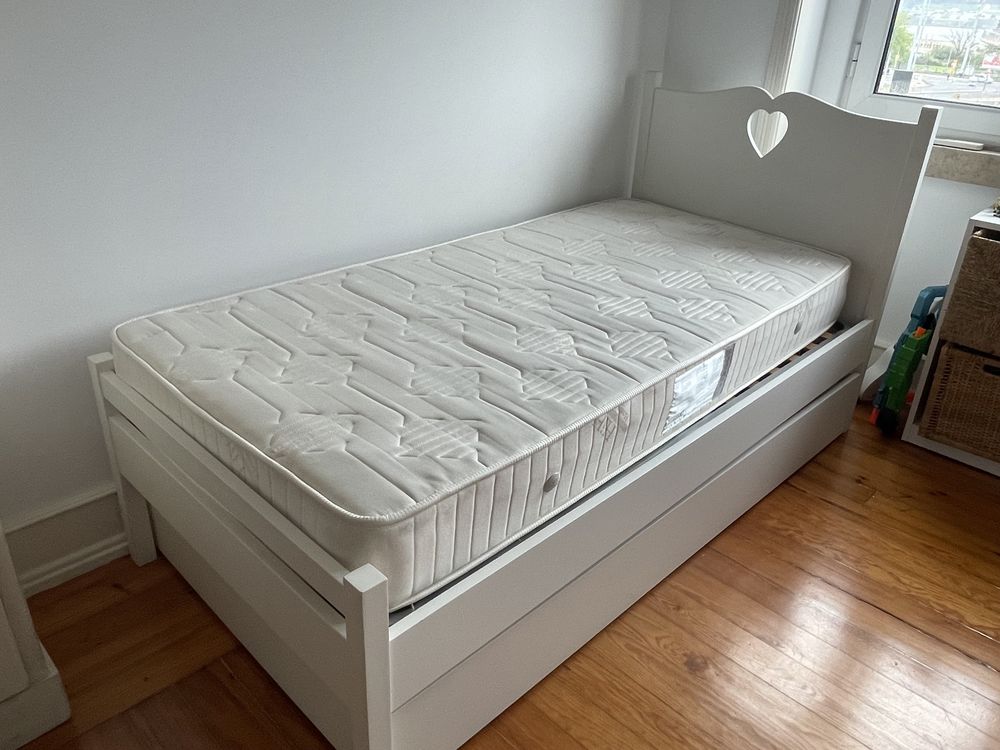 Cama com gavetao Homes in Heaven com 2 colchoes