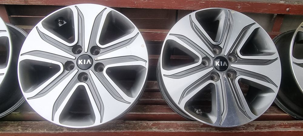 Felgi 5x114,3x17 Kia Hyundai oryginalne