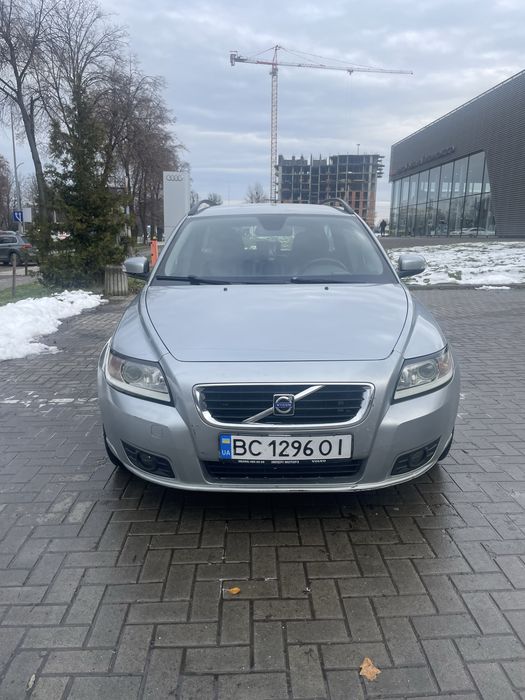 Volvo v50 2008 2.0