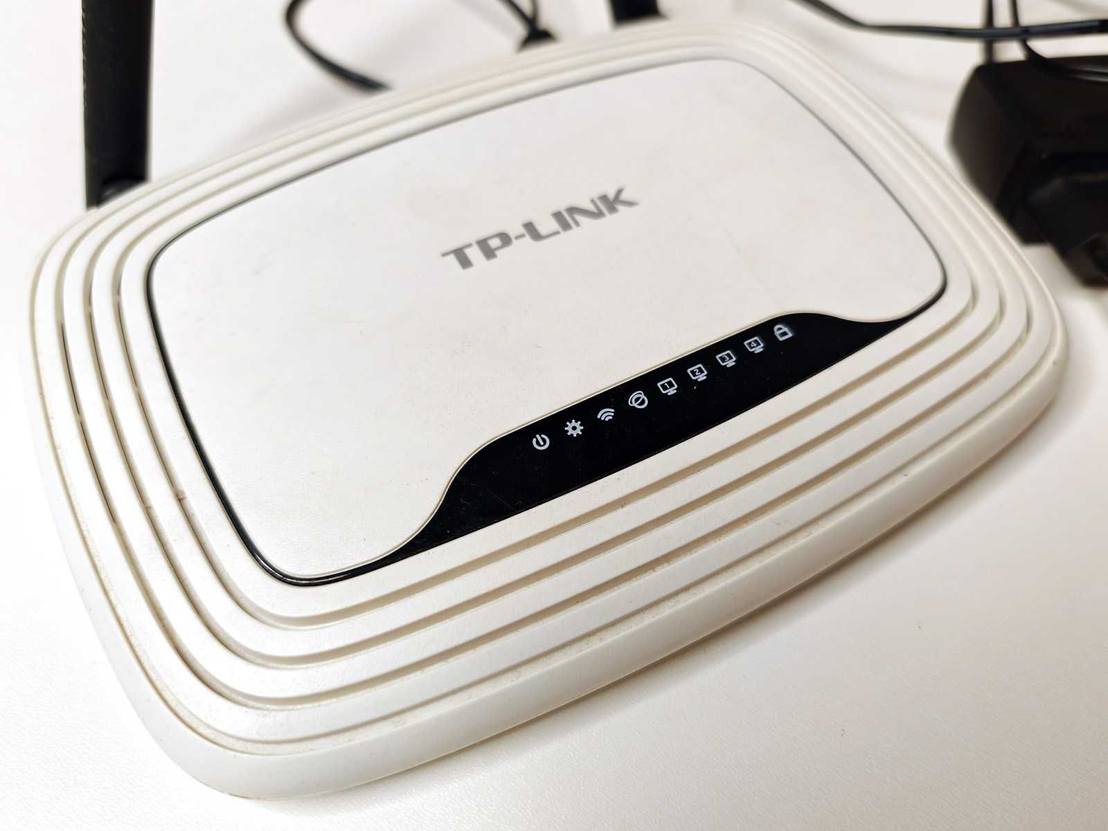 Router TP-LINK TL-WR841N