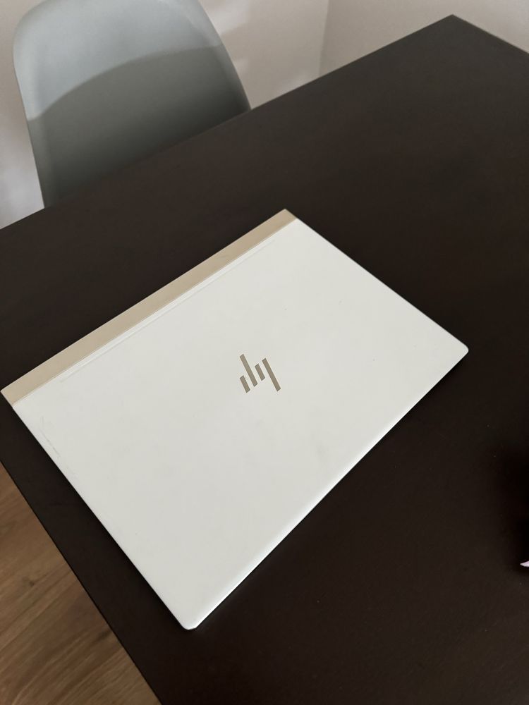 HP Spectre Usado