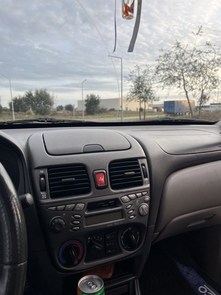 Nissan almera 1.5