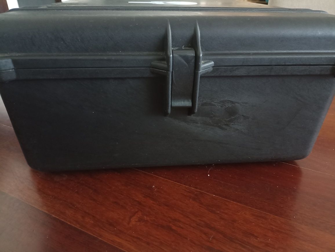 Mala Pelican Browning Travel Vault