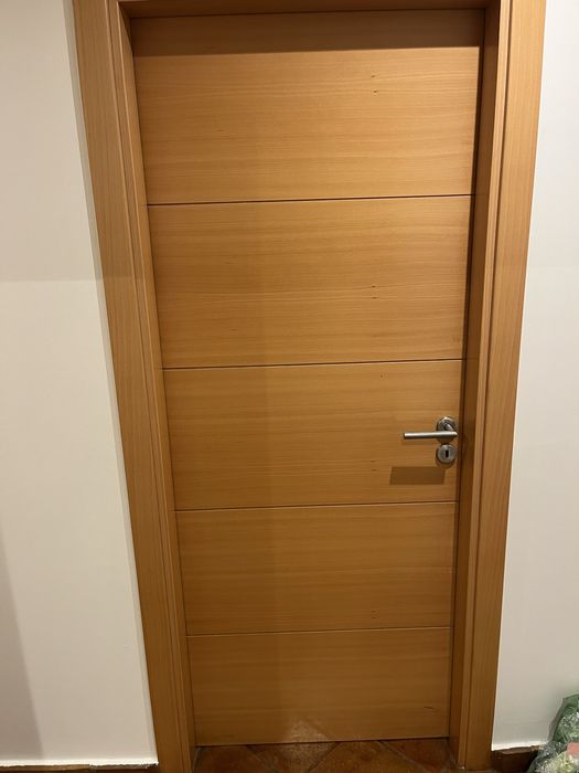 Portas de madeira faia