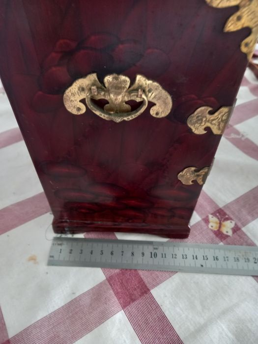 Guarda jóias Antigo.