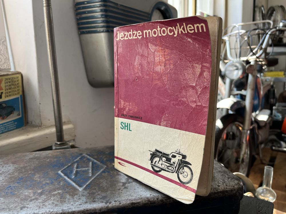 Ksiazka jezdze motocyklem SHL 175/150 Wiatr kolekcja wfm wsk m17