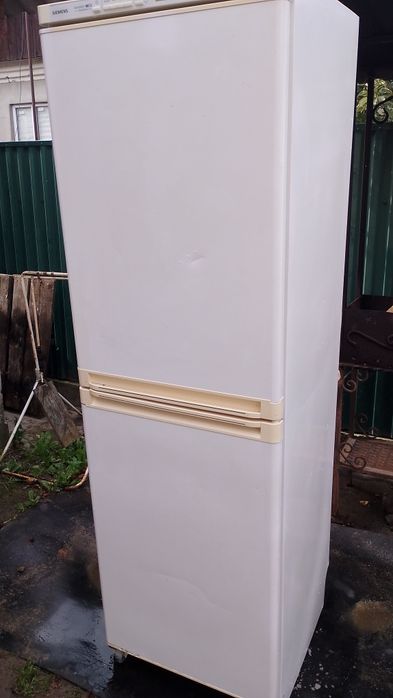 Продам холодильник.