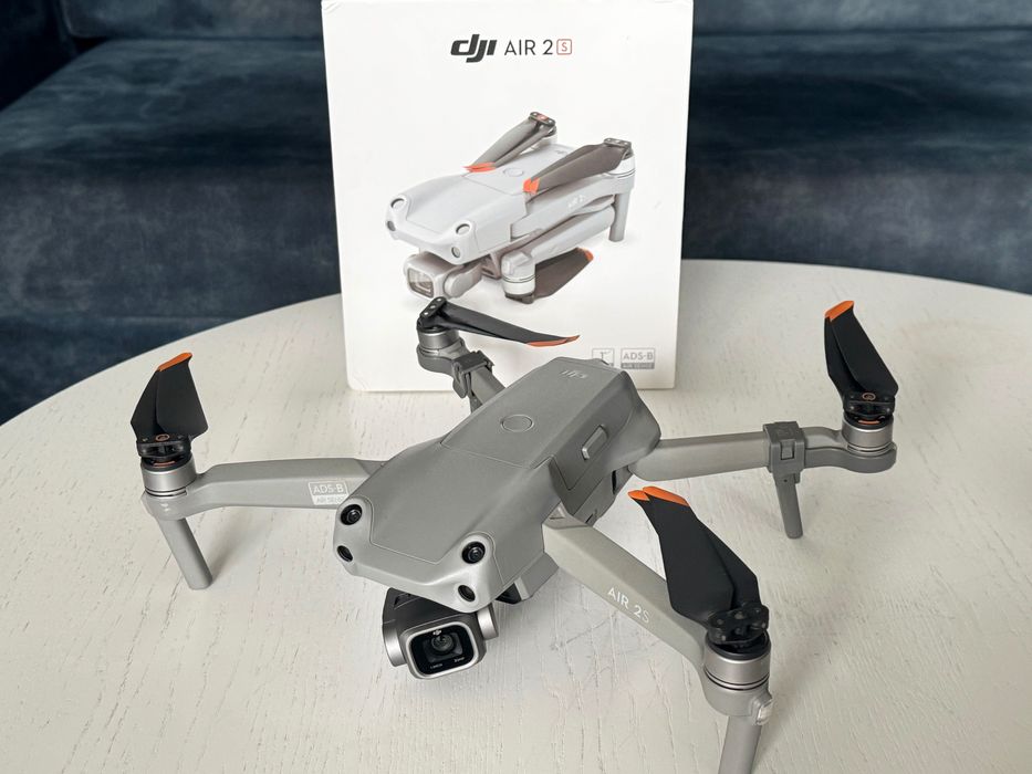 dron bezwypadkowy DJI MAVIC AIR 2 S - idealny stan, bogato wyposażony