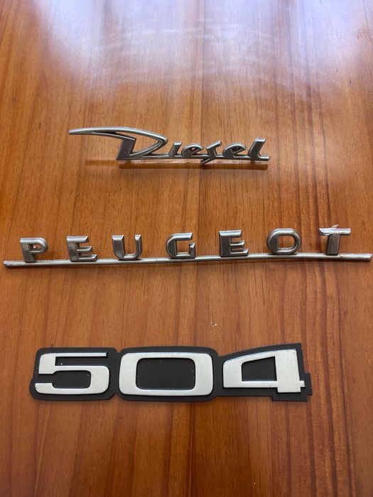 Emblemas Peugeot 504