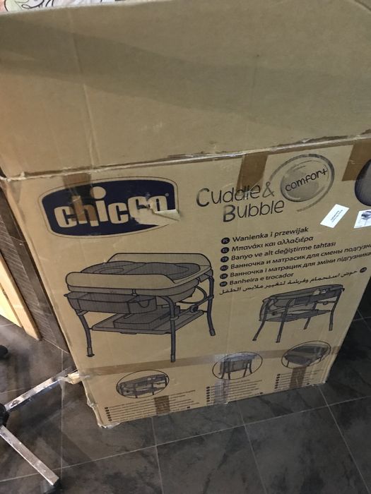 Пеленальний столик, ванночка Chicco