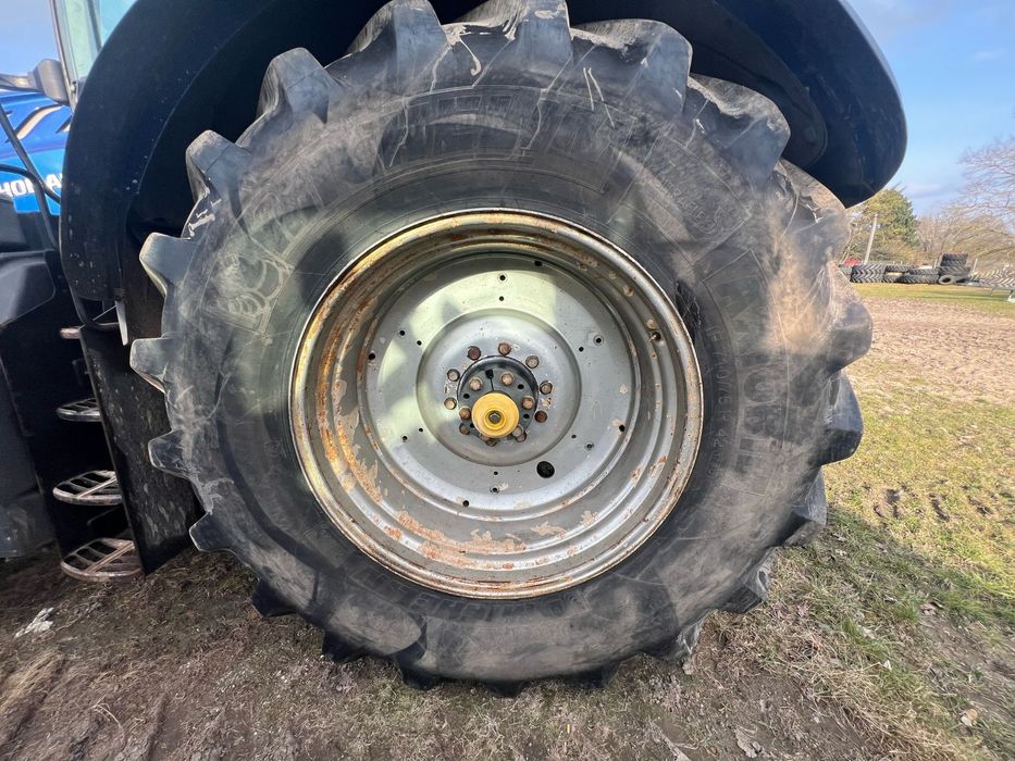 New Holland T7.315 Tuz wom i T7270 czy Puma 210, albo john deere