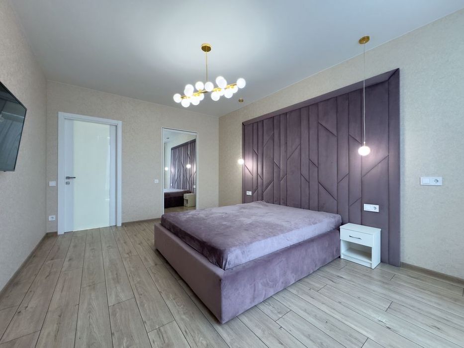 Продам 2 кімн.кв-ру-студію ЖК Новопечерська Вежа