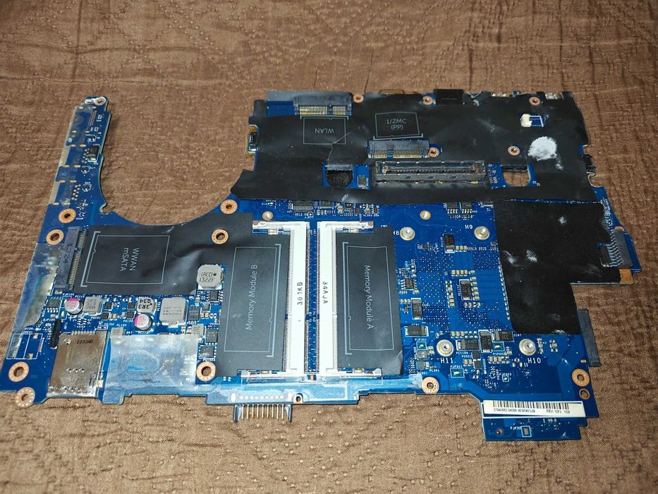 Материнська плата материнка dell m4700