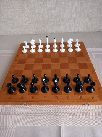 Продам шахматы времён СССР