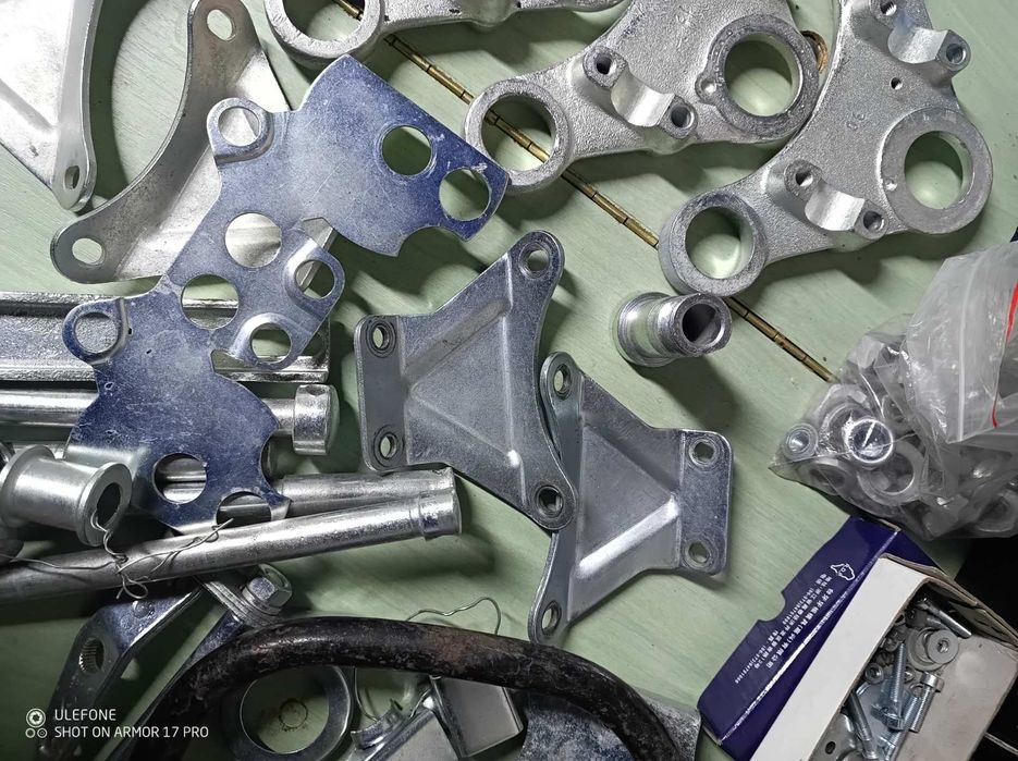 Передній опорнік ява чезет 638