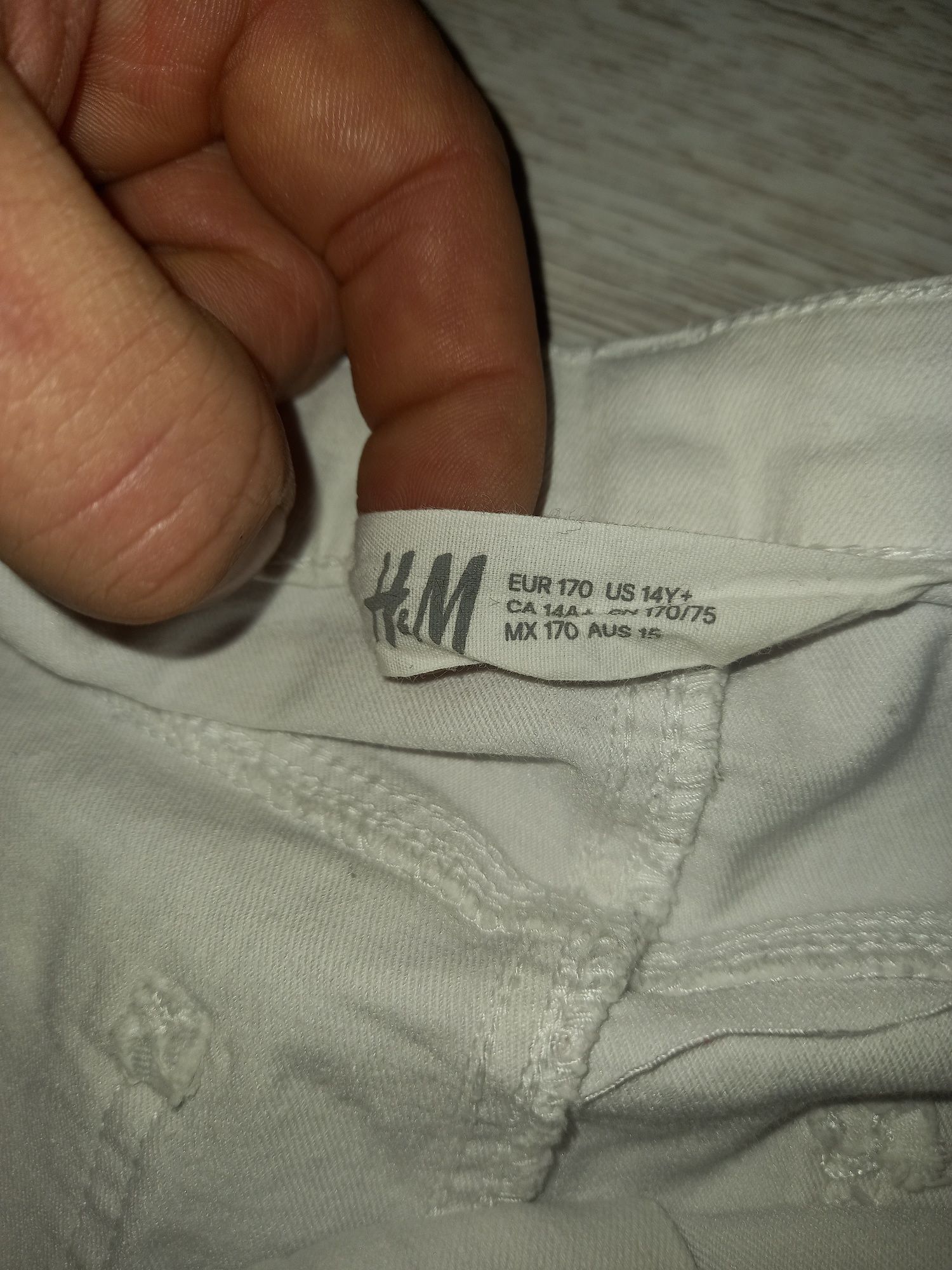 Spodnie dżinsowe H & M 170