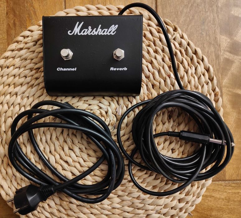 Marshall JCM 900 combo 4501 z kolumną 1912 made in England, case!