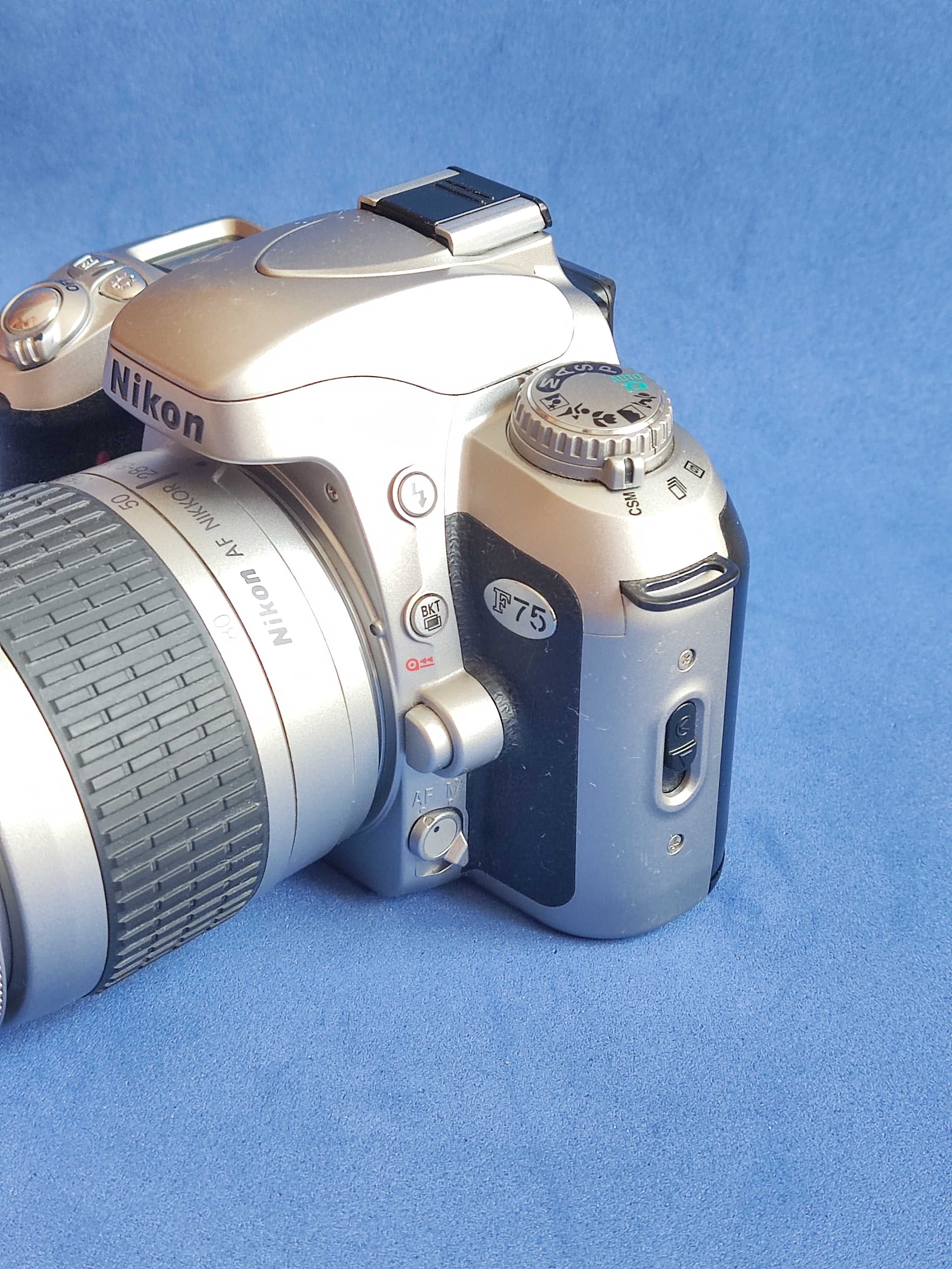Nikon F75 + Objetiva 28-80mm - Analógica
