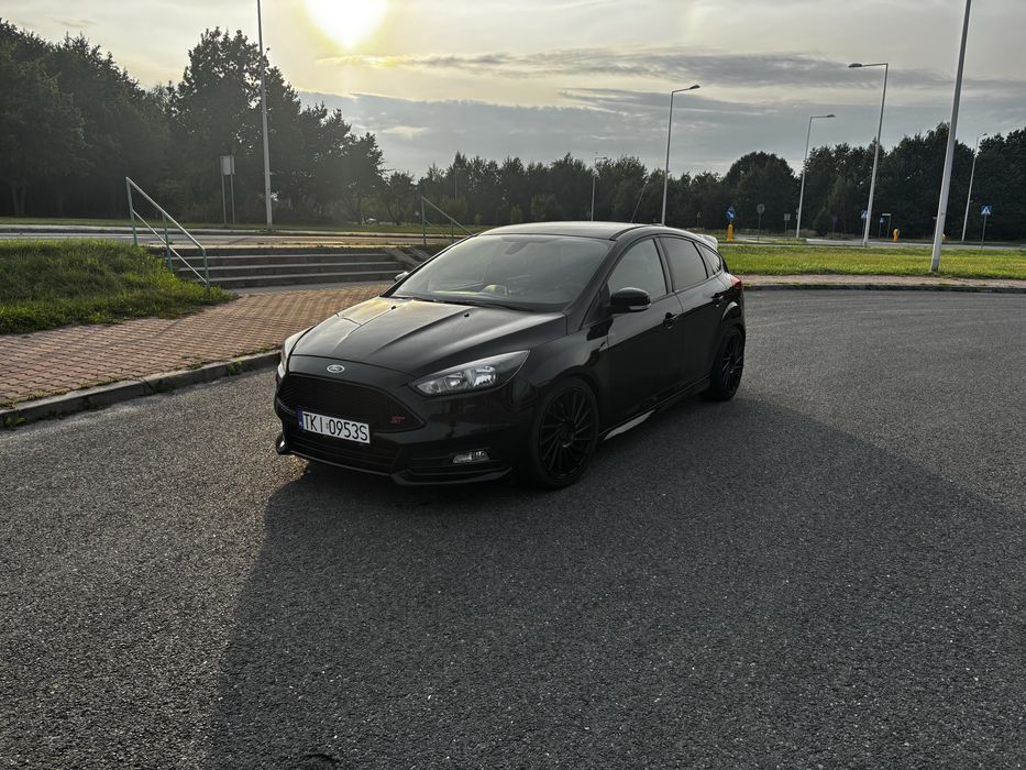 Ford focus st 2015