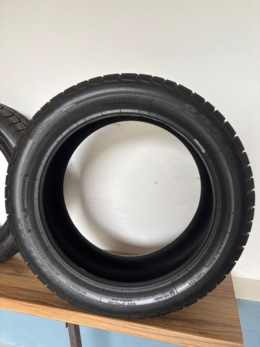 Opony Zimowe 225/45 R17 komplet