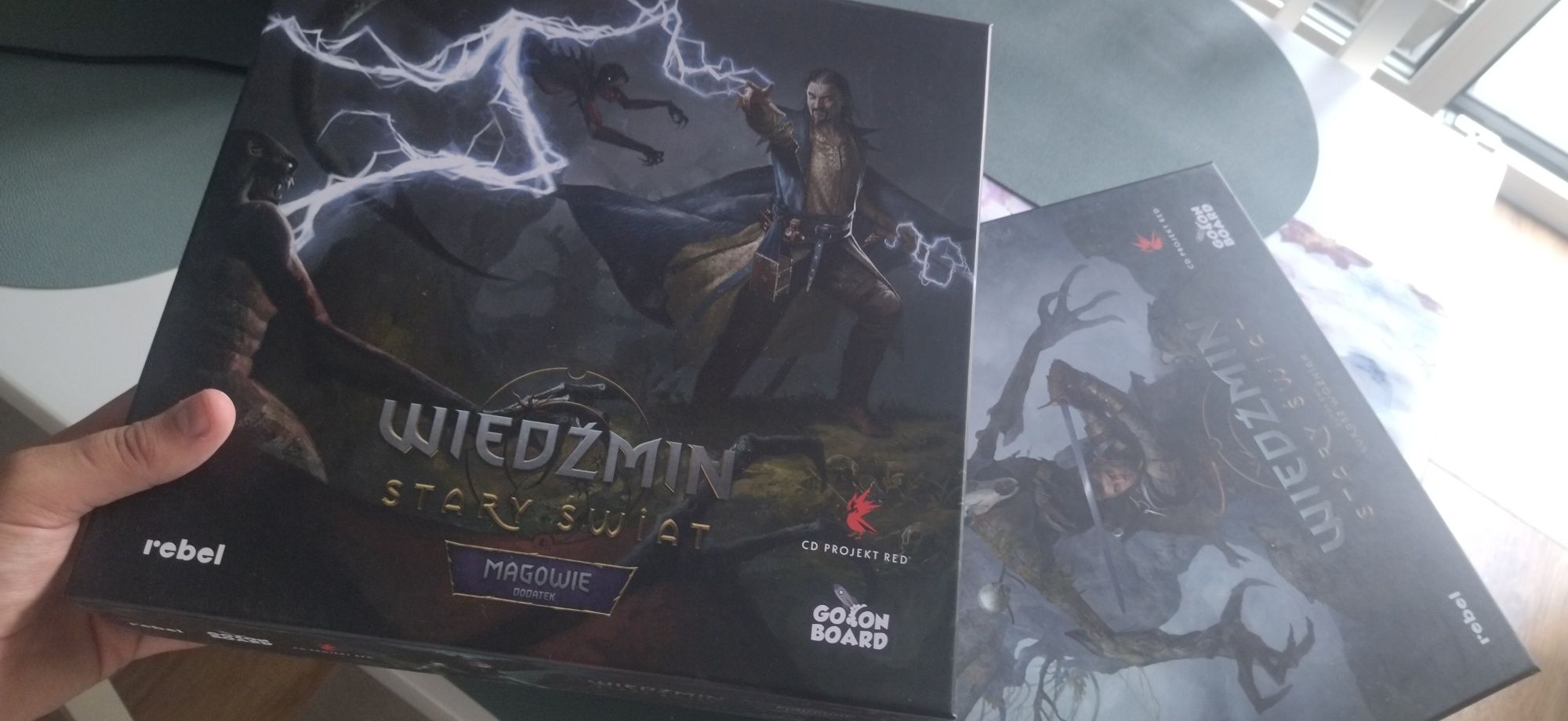 Wiedźmin Stary Świat Deluxe + Dodatek Magowie
