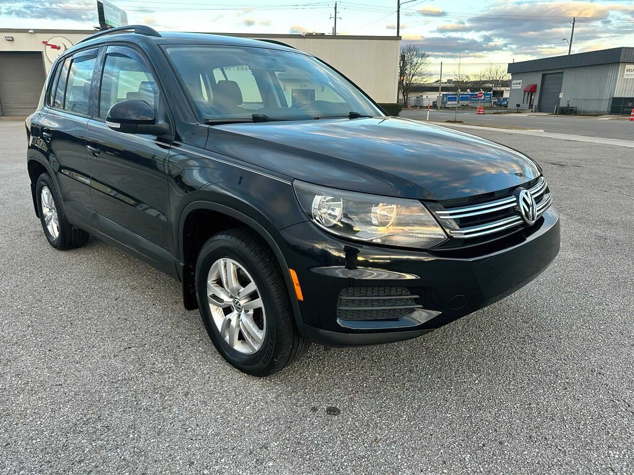 Volkswagen  Tiguan 2015