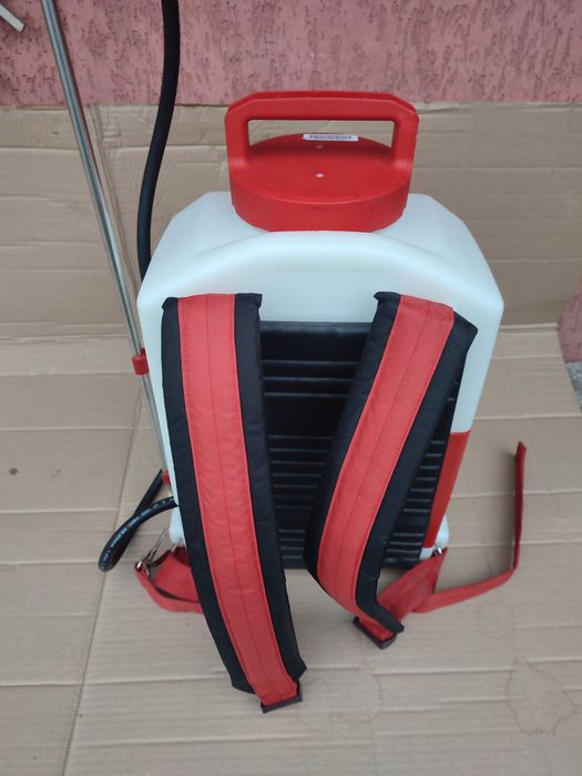 Opryskiwacz automatyczny ogrodowy