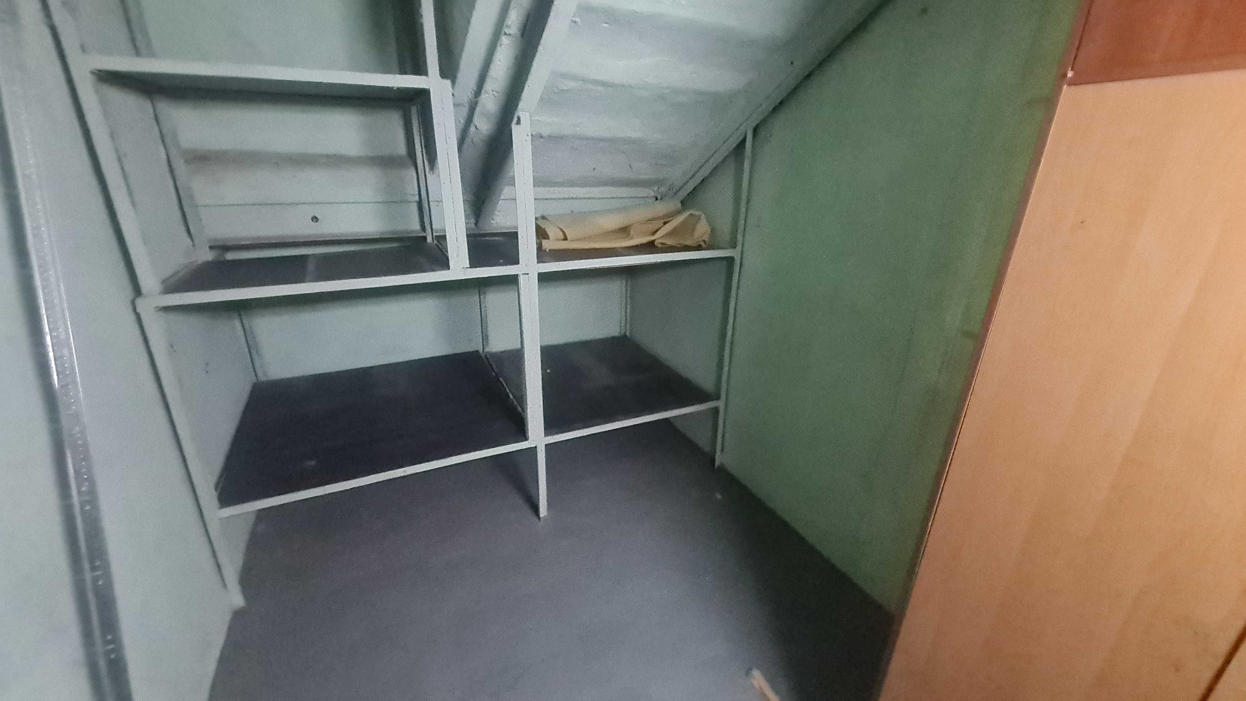 Аренда БЕЗОПАСНОГО офиса 100м в цоколе в Центре