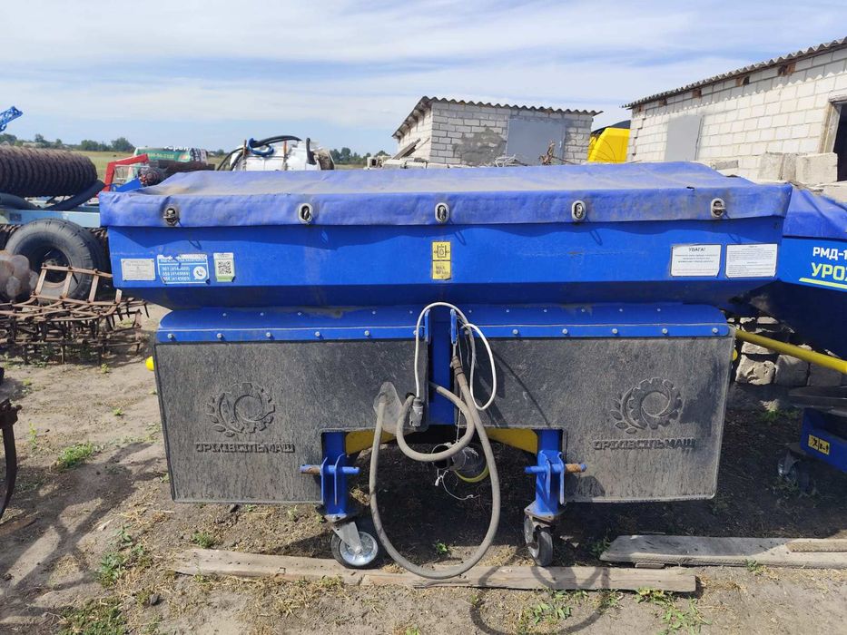 Продам розкидач РМД-1000