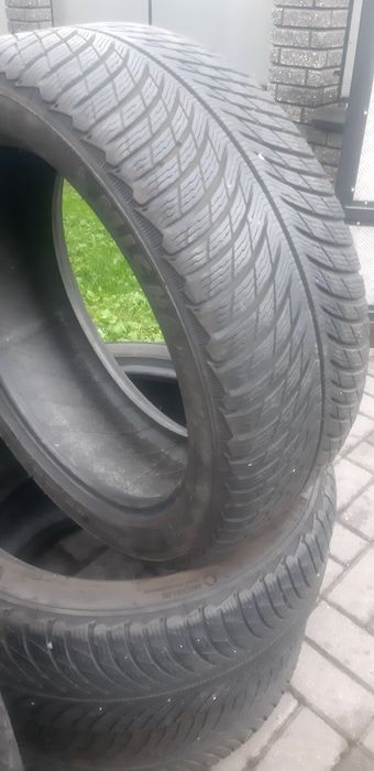 Продам колеса 225 45 R 18  Michelin Pilot Alpin 5 4шт зима