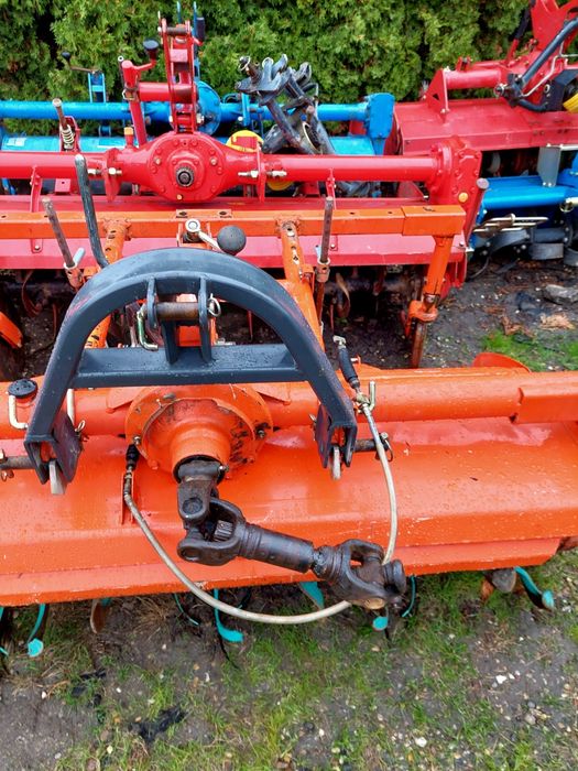 Glebogryzarka Kubota 145cm Szybkozłącze Wałek Oryginał do C330 C360