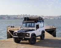 Land Rover Defender 90