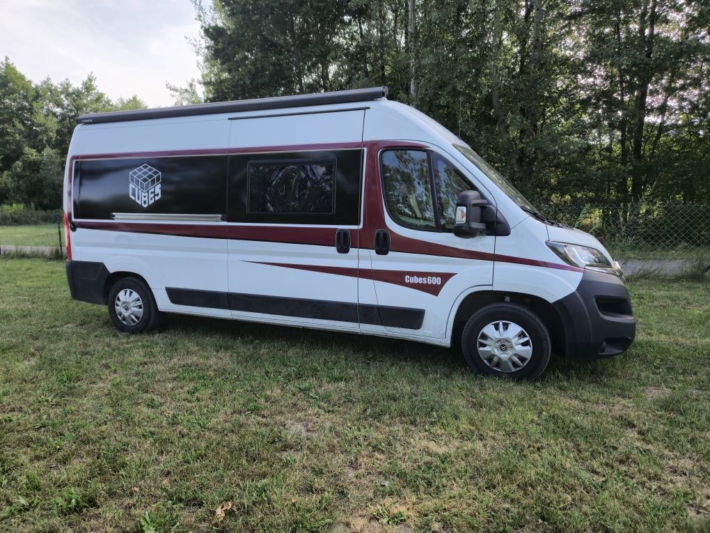 Wynajem Kampera Wypożyczalnia  ISOFX  KAMPER CHELLENGER automat