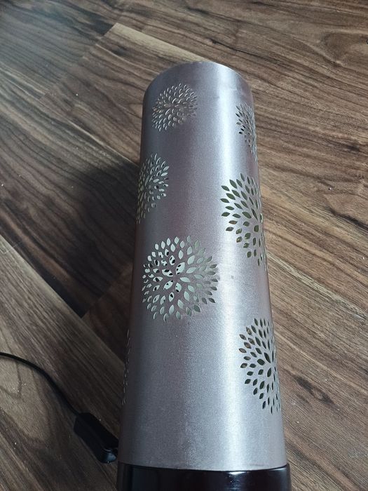 Sprzedam lampkę nocną z materiału,wysoka