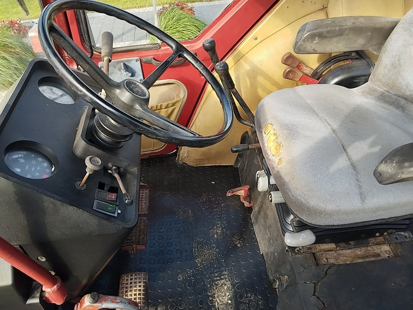 Case Internation 1056xl