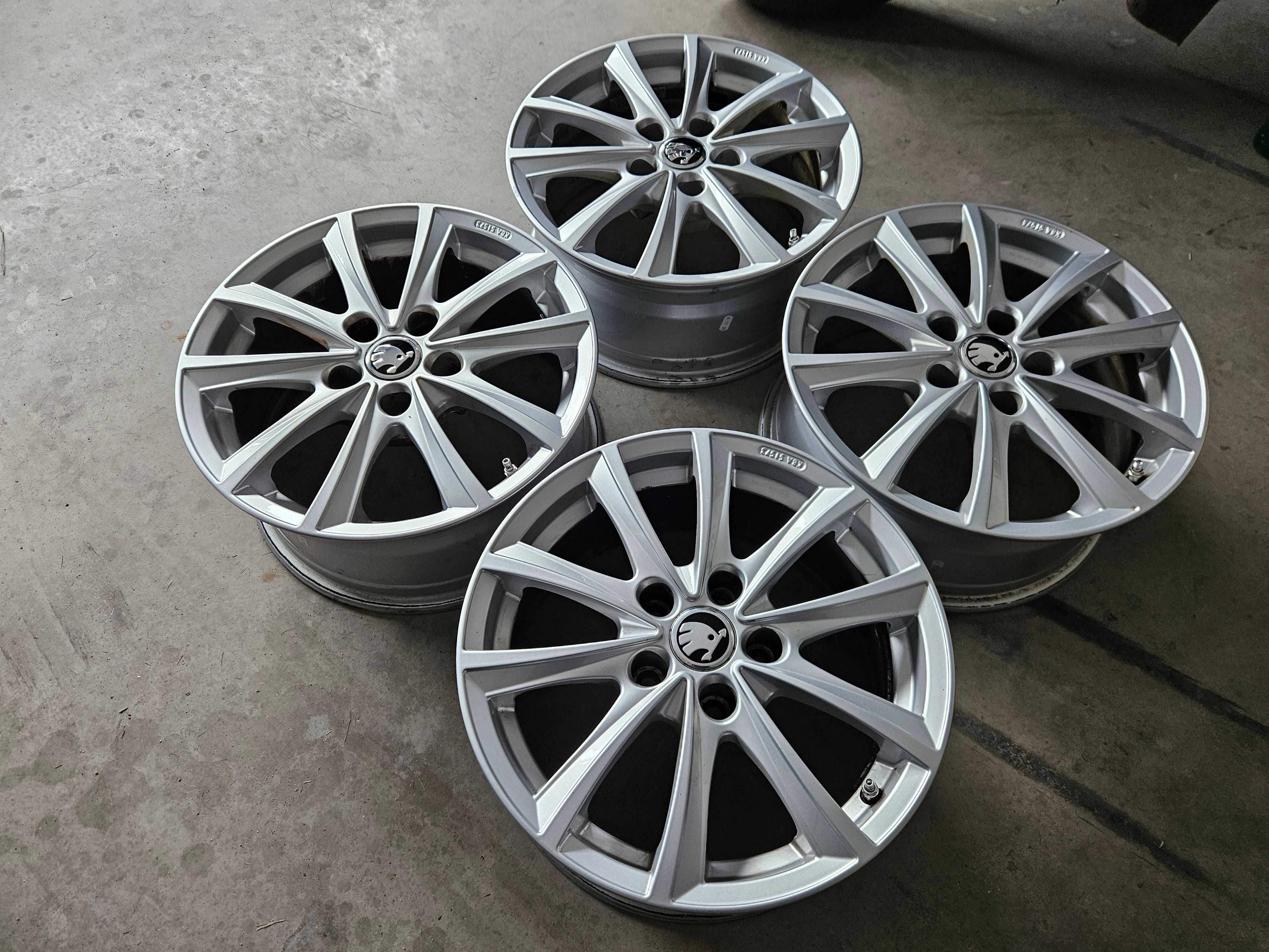 Alufelgi 16" Skoda Octavia II FL III IV VRS SuperB Karoq Scout 5x112