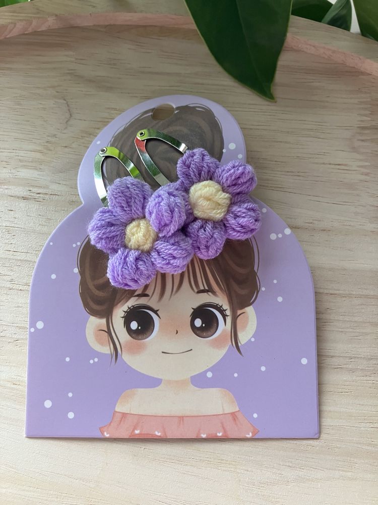 Spinki do włosów dla dziewczynki kwiatki szydełkowe handmade