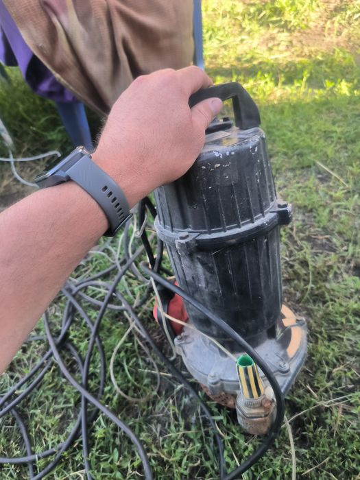 Дренажний насос VOLKS pumpe QDX8-30 1,5кВт