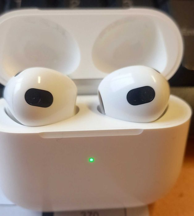 Airpods 3ª Geração APPLE (In Ear - Microfone - Branco)