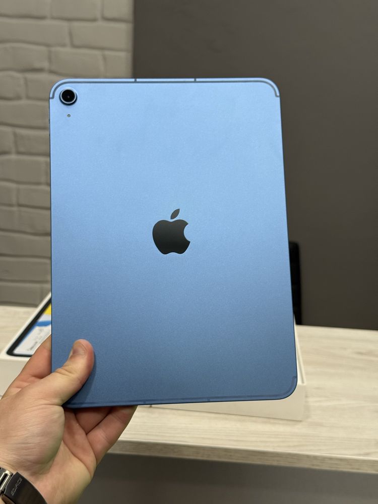 new/open iPad 11 128gb blue. Wi-Fi + LTE