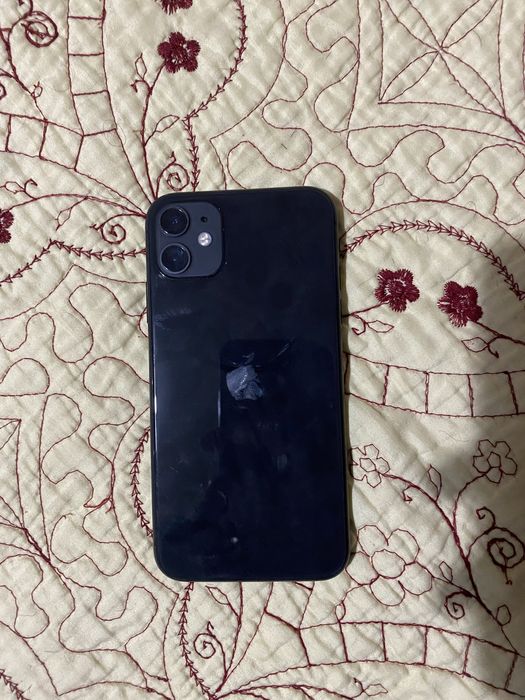 11 normal semi novo , bom preço