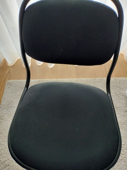 Cadeira secretária Preta